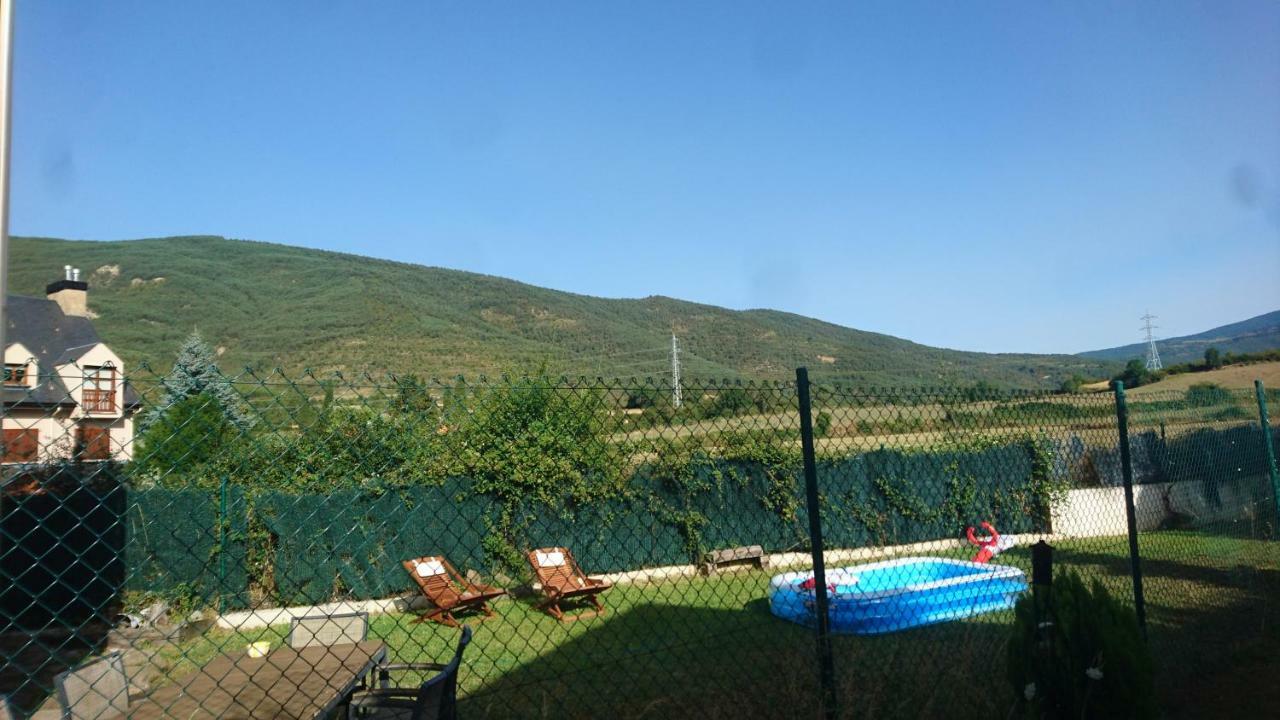Vila Casa Noelia Castiello de Jaca Exteriér fotografie